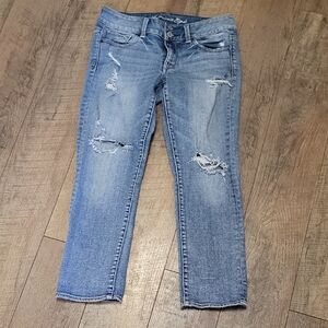 American Eagle Outfitters Light Wash Distressed Ankle Jeans